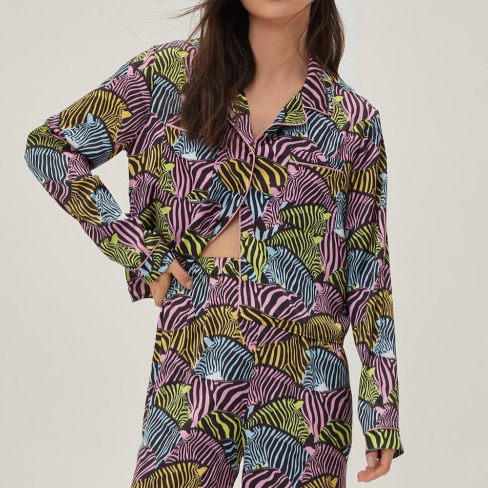 ZEBRA COLORFUL SATIN NASTY GAL ANIMAL PRINT PAJAMA SET
